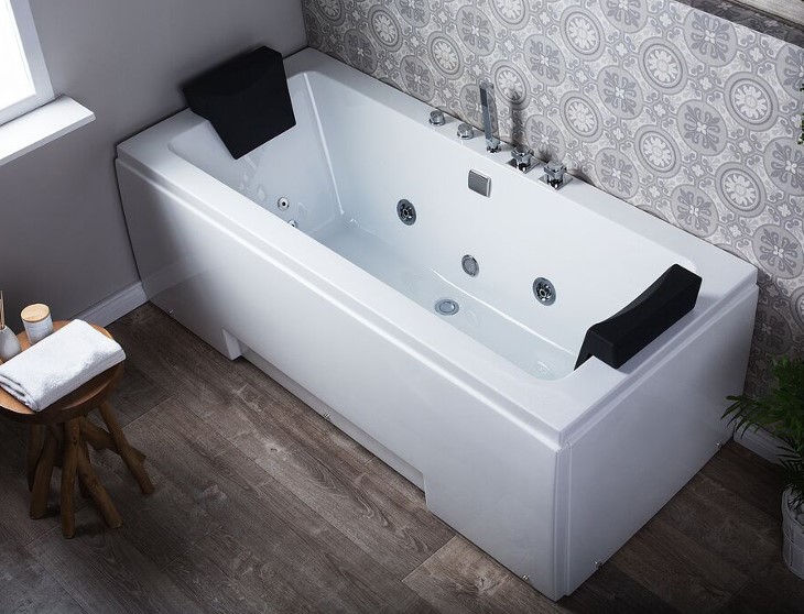 jacuzzi-bathtub