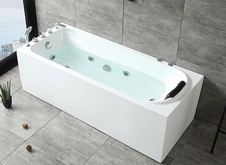 jacuzzi-bathtub